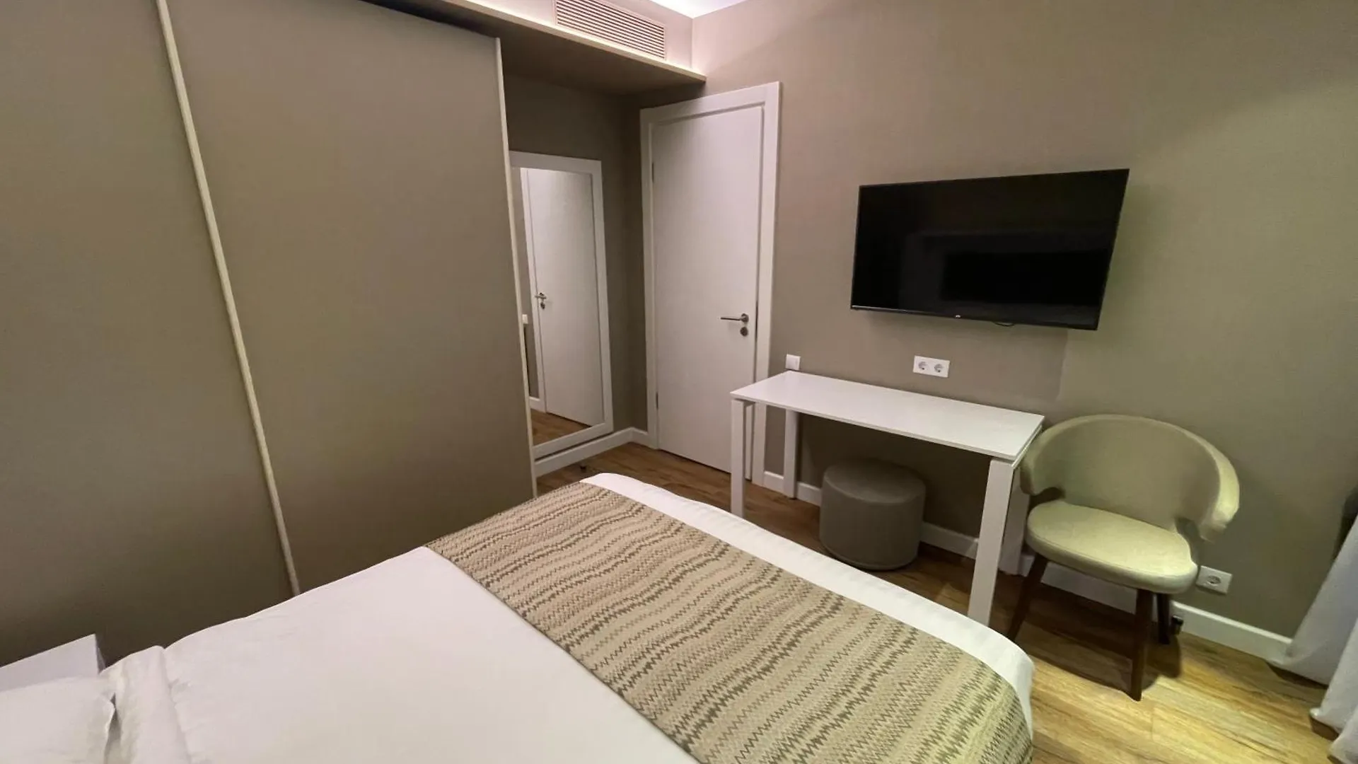 Del Mare Aparthotel Batumi Georgia