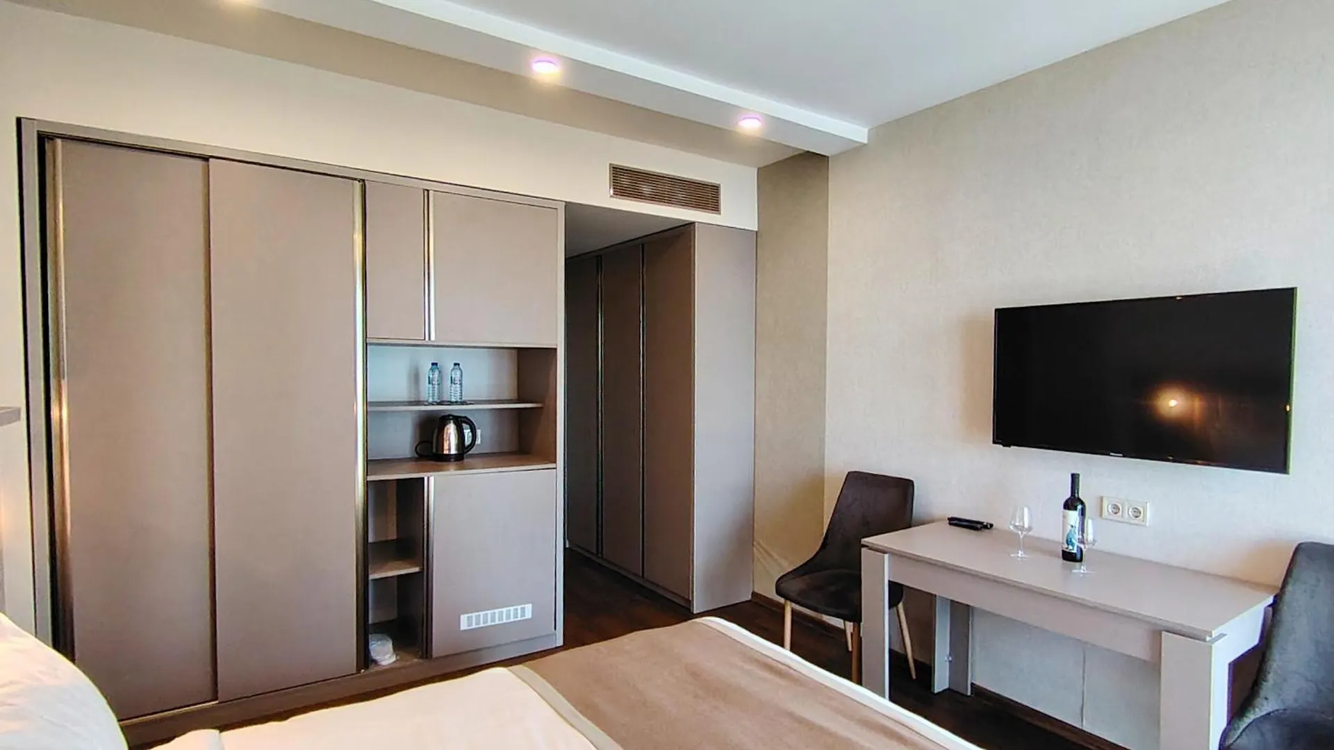 Del Mare Aparthotel Batumi Georgia